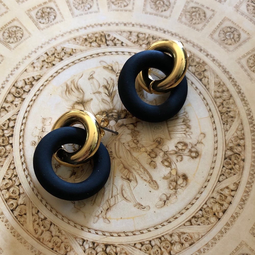 J. Crew Gold and Black Interlocking Hoop pierced Earrings